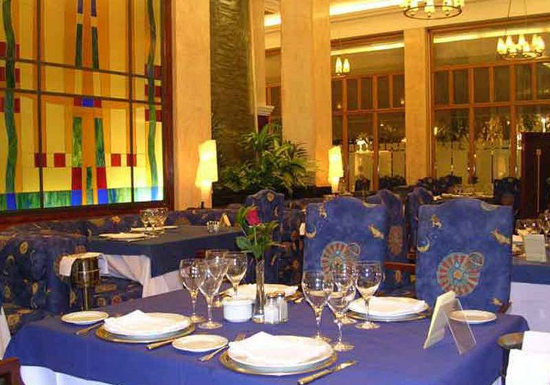 Nuevo Torreluz Hotel Almería Restaurant billede
